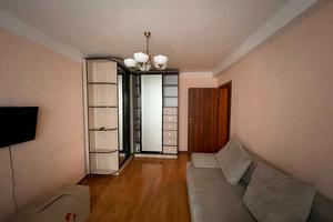 квартира за адресою Івана Миколайчука вул. (Серафимовича), 6