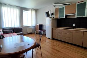квартира за адресою Євгена Чикаленка вул., 59з