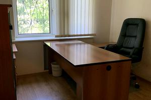 комерційна за адресою Хорива пров., 4