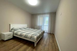 квартира за адресою Злуки просп., 47