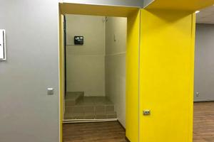 комерційна за адресою Базарна вул., 25