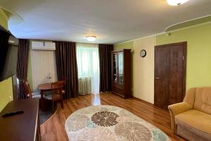 квартира за адресою Незалежності вул. (Титова), 24
