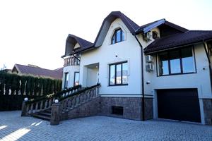 будинок за адресою Бандери, 3