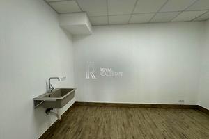 коммерческая по адресу Жилянская ул., 75