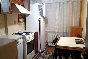 квартира за адресою Корольової, 10