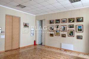 коммерческая по адресу Овручская ул., 21