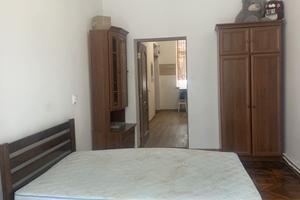 квартира за адресою Зелена, 42