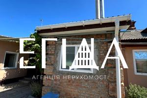 будинок за адресою Харківська вул.