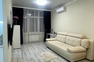 квартира за адресою Перлинна вул., 6