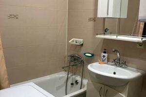 квартира за адресою Калинова вул., 65