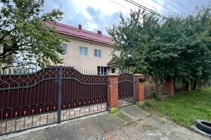 дом по адресу Радостная ул., 8