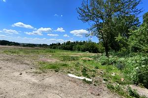 участок по адресу с. Шаровечка, 