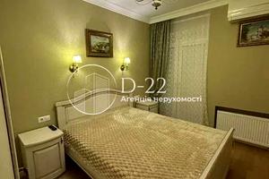 квартира за адресою Регенераторна вул., 4
