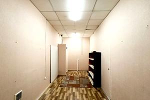 комерційна за адресою Героїв Майдану вул. (Театральна), 10