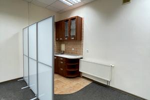 комерційна за адресою Дмитрівська вул., 52-Б