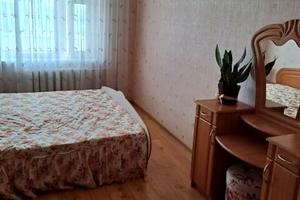 квартира за адресою Зарічанська вул., 40