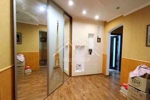 квартира за адресою Сахарова вул., 13