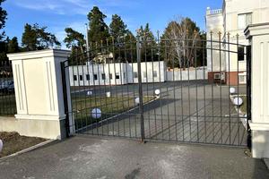 коммерческая по адресу Верховного совета тупик, 11