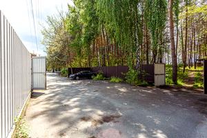 будинок за адресою Дніпровська