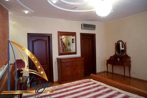 будинок за адресою Украинская, 1