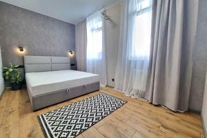 квартира по адресу Любомира Гузара просп. (Космонавта Комарова), 9б
