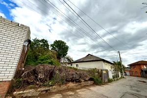 участок по адресу Десняка ул., 55