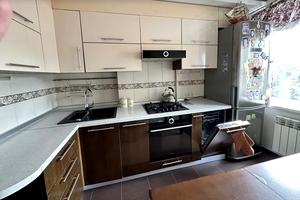 квартира по адресу камінь червоний, 14