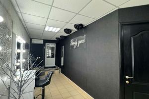 комерційна за адресою Зодчих вул., 40