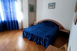 квартира за адресою Одеса, Довженка вул., 8