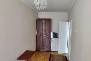 квартира за адресою Князя Ярослава Осмомисла пл., 3