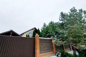 будинок за адресою Сім'ї Забарило вул.