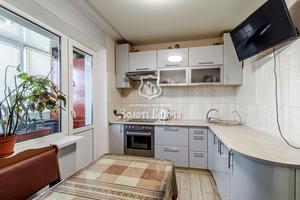 квартира за адресою Оноре де Бальзака вул., 100/31