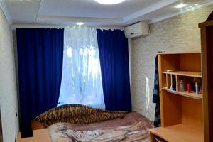 квартира за адресою Леся Курбаса просп., 18