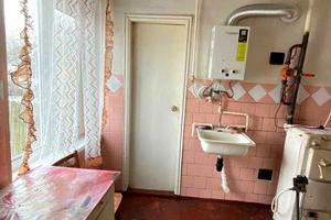 будинок за адресою Руслана Слободянюка вул. (Валентини Терешкової), 1