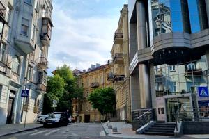 коммерческая по адресу Михайловский пер., 9-Б