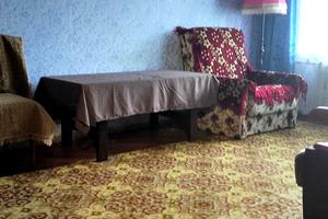 квартира за адресою Леоніда Каденюка просп. (Юрія Гагаріна), 13
