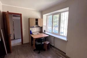 квартира за адресою Ламаний пров., 8