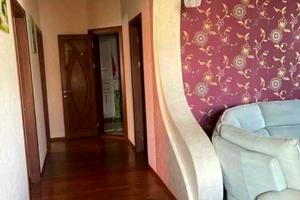 будинок за адресою лінія 48-та вул., 6
