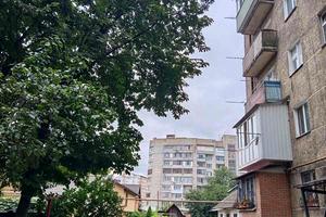 квартира за адресою Олександра Кошиця вул. (Паризької Комуни), 3