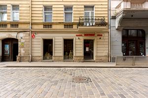 коммерческая по адресу Коперника ул., 32