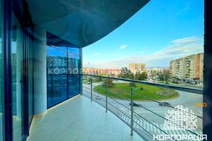 комерційна за адресою Богдана Хмельницького пл., 2В