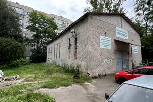 комерційна за адресою Героїв Десантників вул., 15