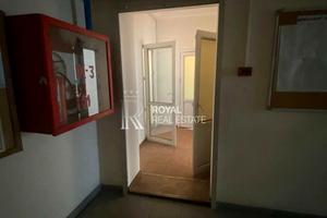 комерційна за адресою Лугова вул., 2/6