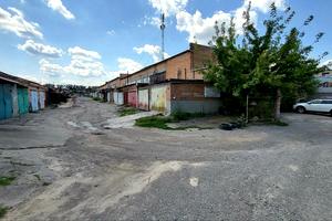 паркомісце за адресою Польська вул. (Комарова), 4А