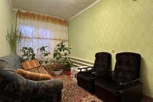 дом по адресу Радісна вулиця