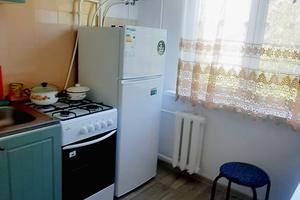 квартира за адресою Любомира Гузара просп. (Космонавта Комарова), 14