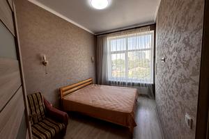 квартира за адресою Долгая, 3