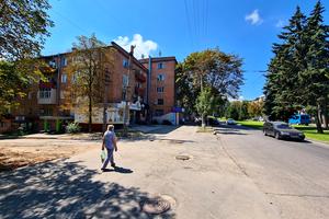 коммерческая по адресу Науки просп. (Гагарина)