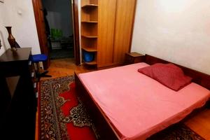 комната по адресу Гонгадзе Георгия просп. (Советской Украины), 18-Б