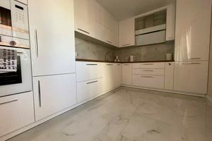 квартира за адресою Злуки просп., 47